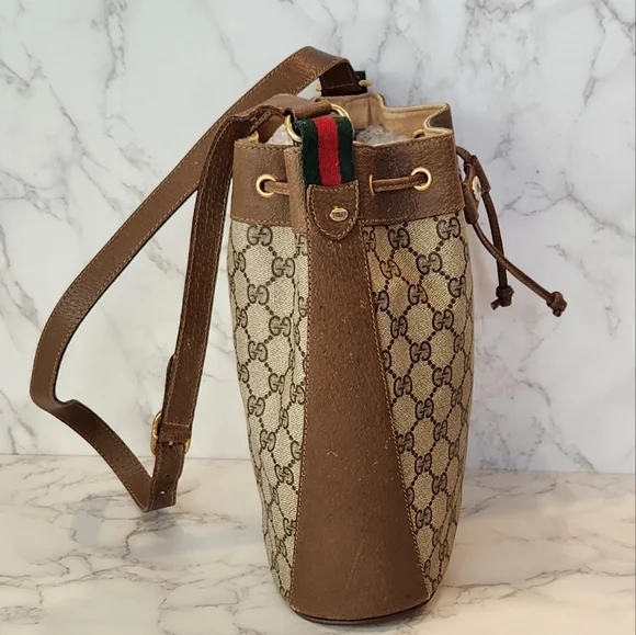 Gucci Vintage Sherry Line GG Bucket Bag